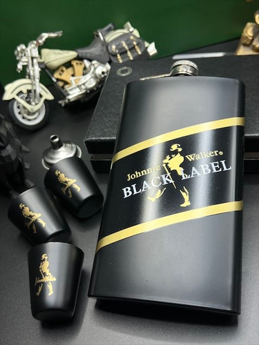 هیپ فلاسک استیل کادویی مسترچین مدل BlackLabel سه شات